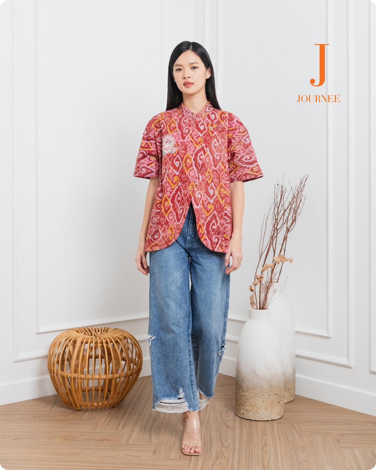 Aleeya Embroided Top Premium Batik Megamendung