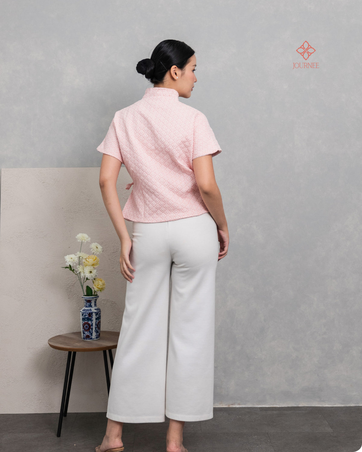 Amanis Kimono Outer Top Embossed Confetti
