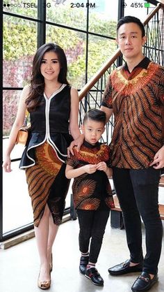 #JOURNEEBATIK 101 3 Reasons Why you should have Batik Family Outfit Set for Family Photo