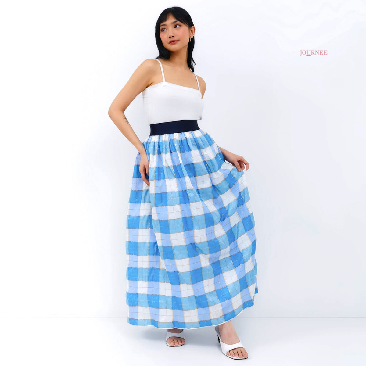 Acarina Makassar Skirt Sky