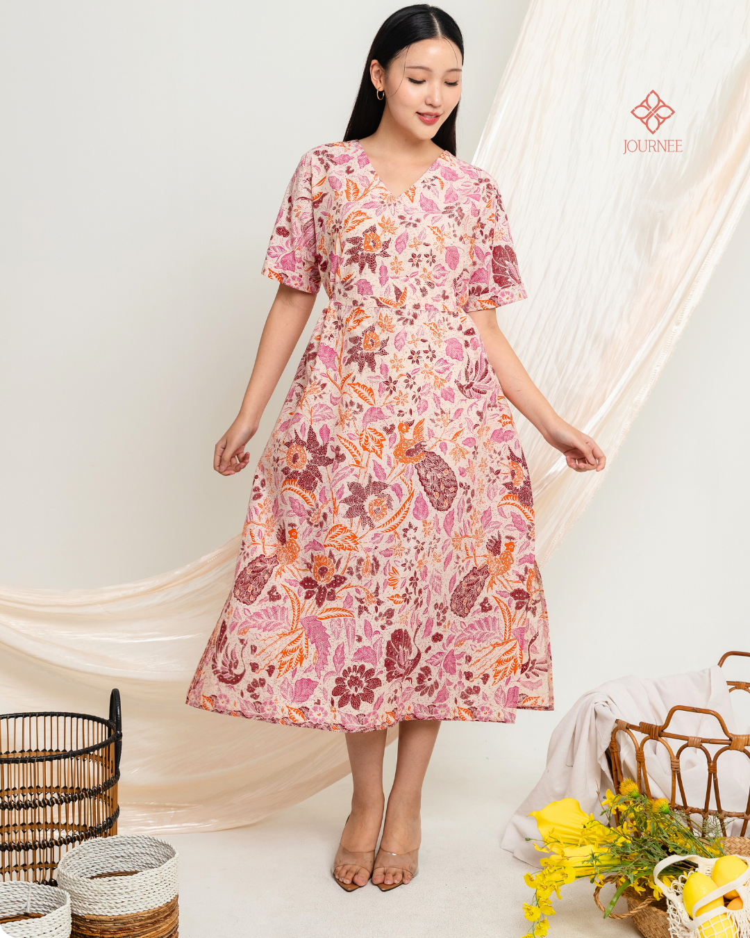 Amany Midi Kaftan Batik Pink Fantasy