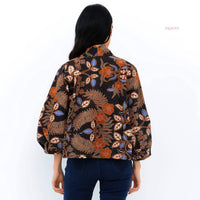 Amil Batik Cap Scallop Outer Onxy Flower