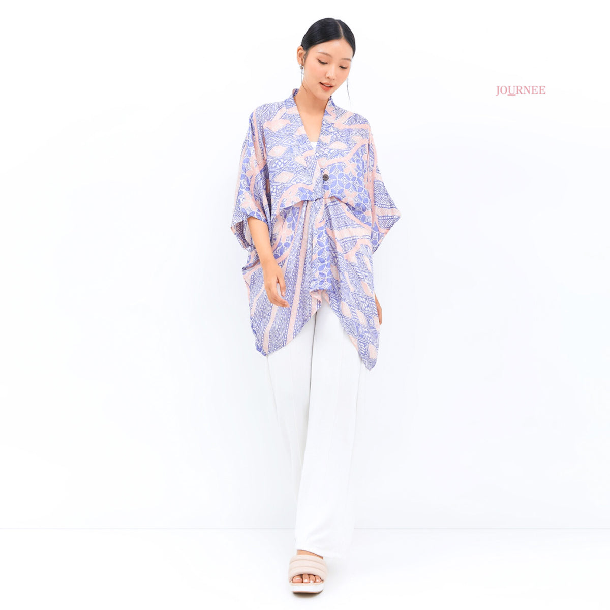 Auriel Top/Outer Batik Viscose Peri