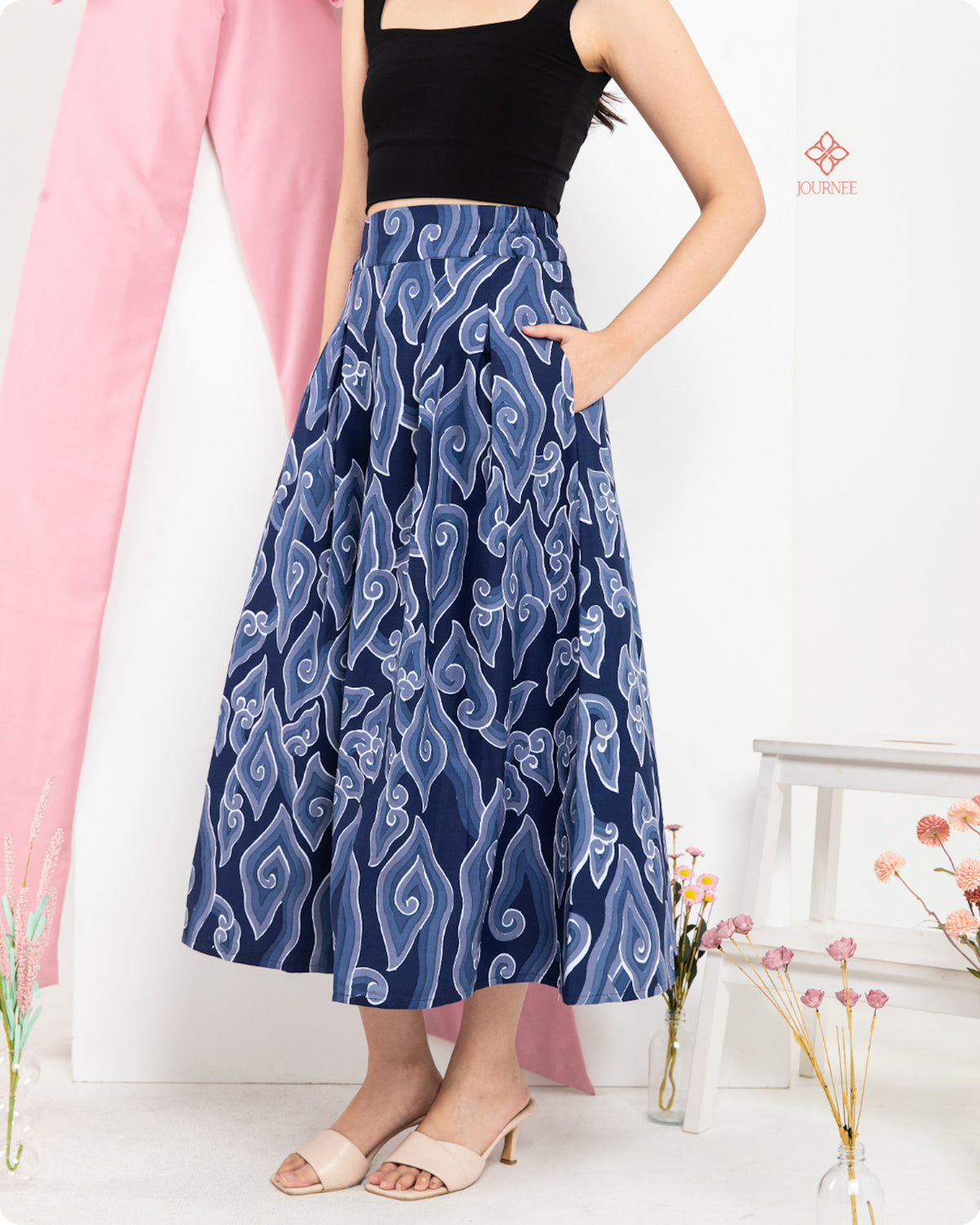 Amai Batik Tulis Skirt Blue