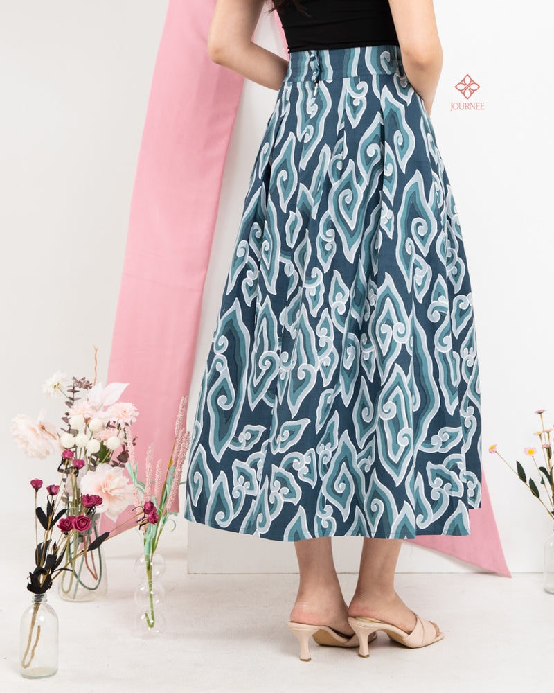 Amai Batik Tulis Skirt Vert