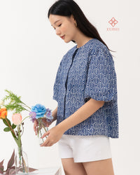 Adila Puff  Top Sapphire Cap