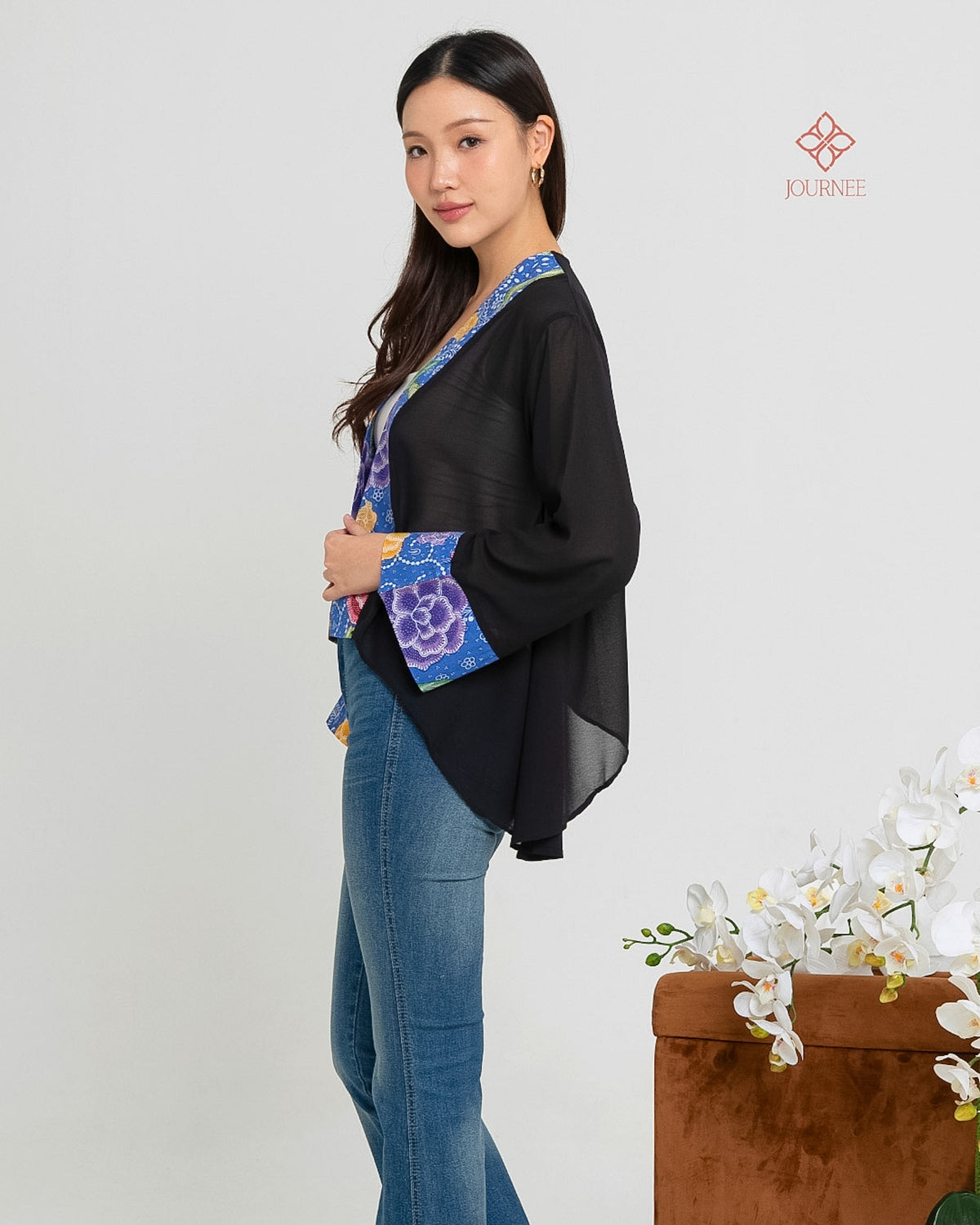Alusia Chiffon Batik Outer Hydra