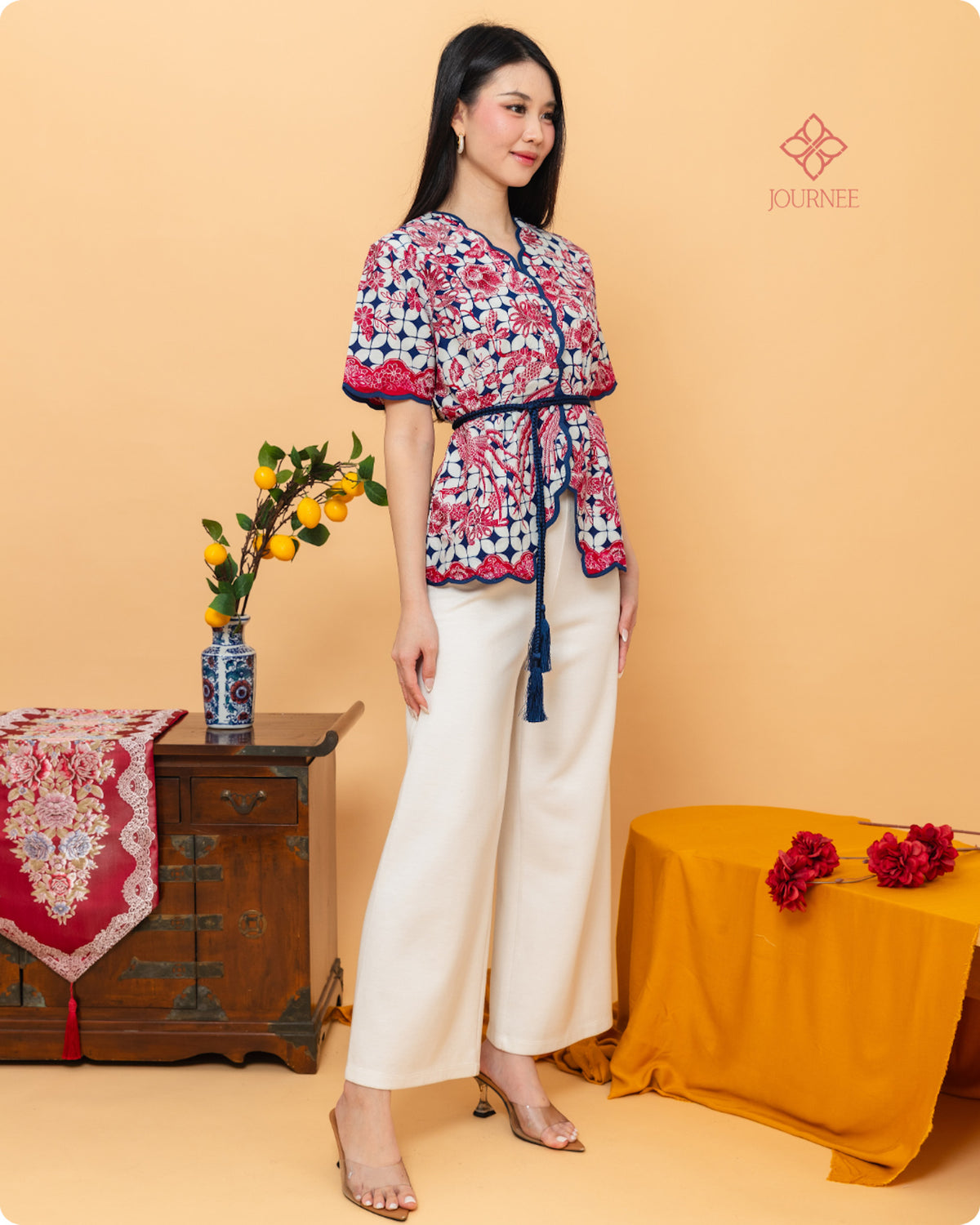 Aprina Scallop Batik Cap Blue Phoenix Premium