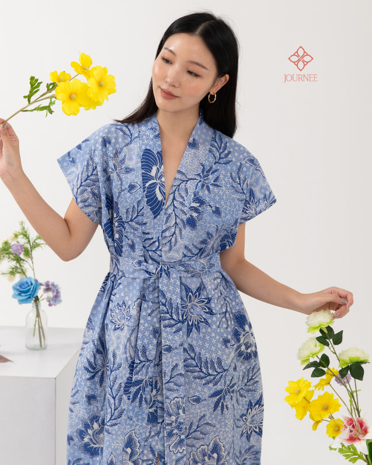 Ainy Signature Batik Dress Porcelain Premium