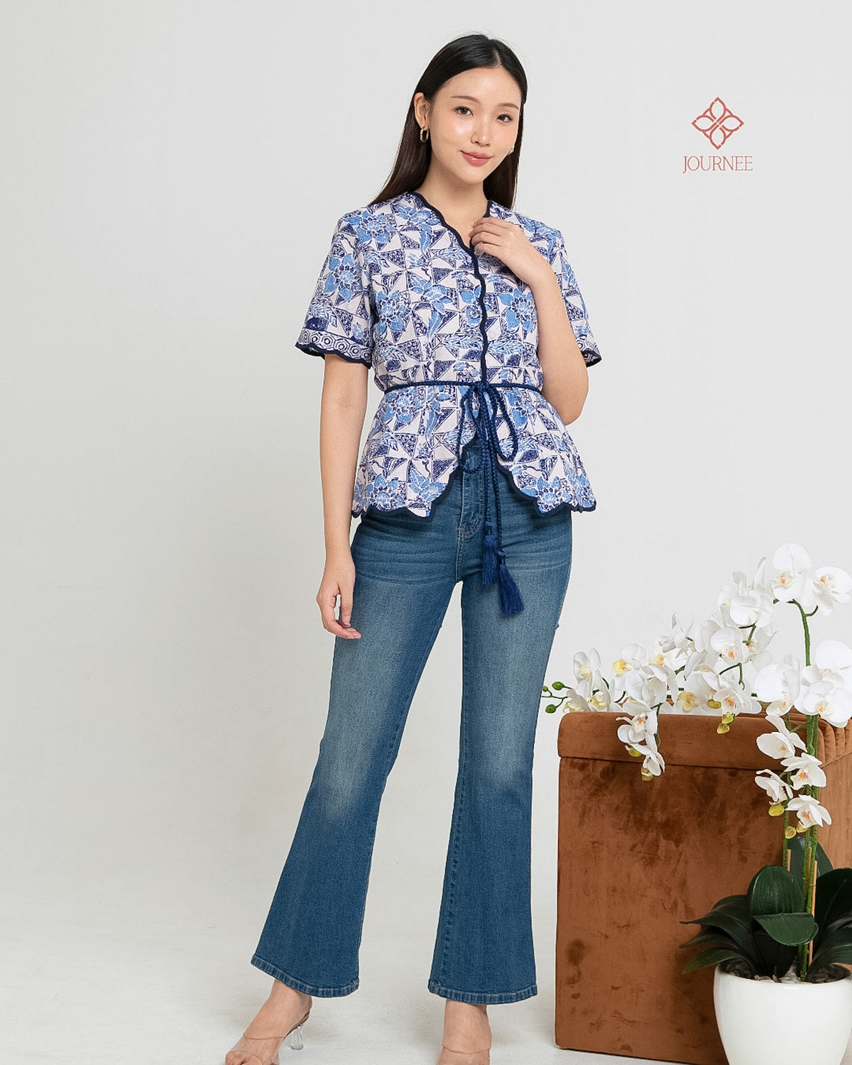 Aprina Scallop Batik Cap Porcelain Premium