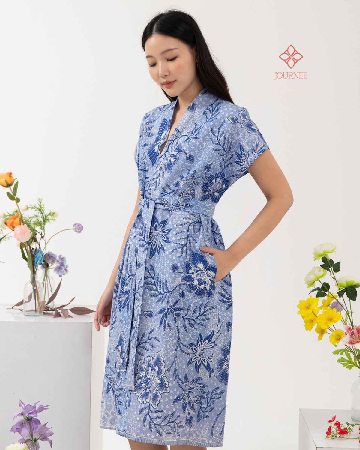 Ainy Signature Batik Dress Porcelain Premium