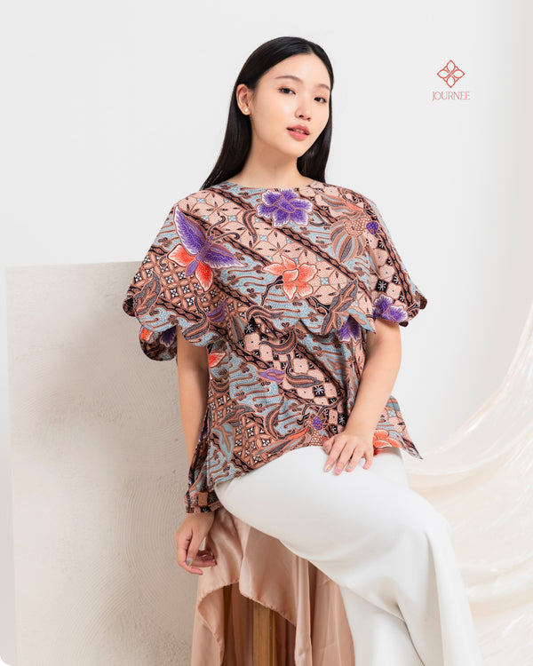 Allu Batik Scallop Top Kupu