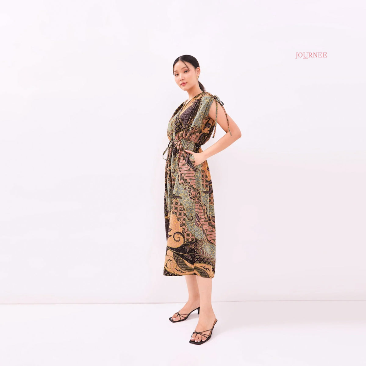 Arucia Batik Silky Dress