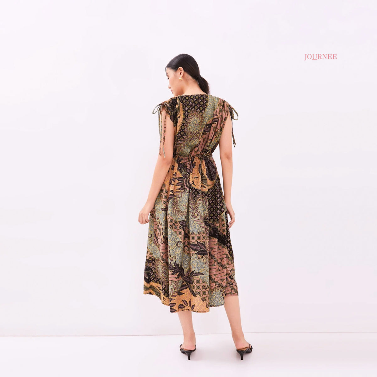 Arucia Batik Silky Dress