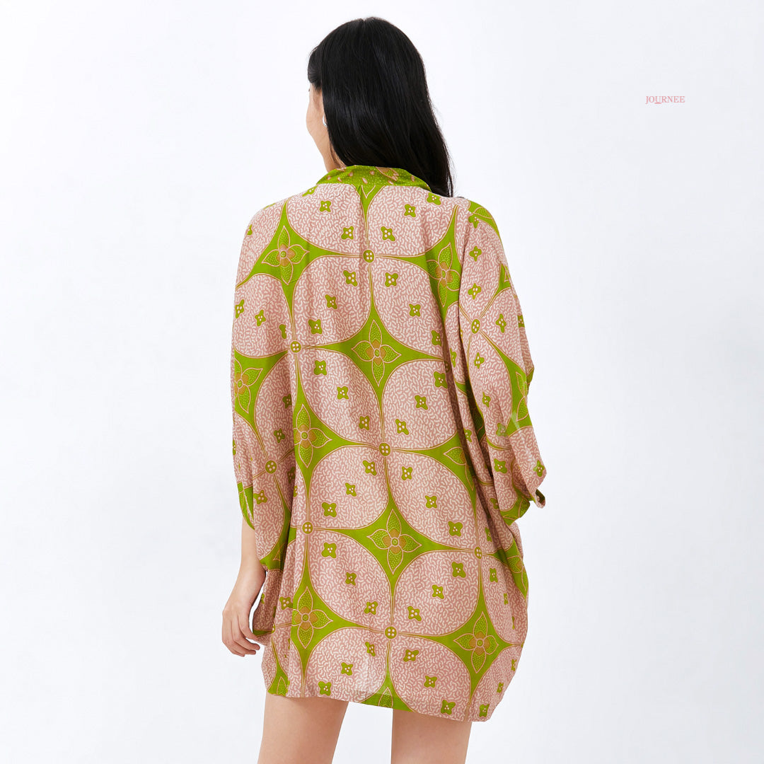 Auriel Top/Outer Batik Pine